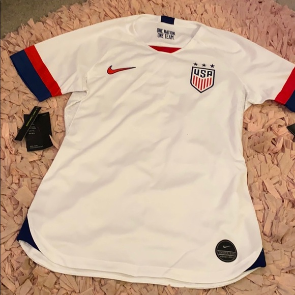 nike usa soccer shirt